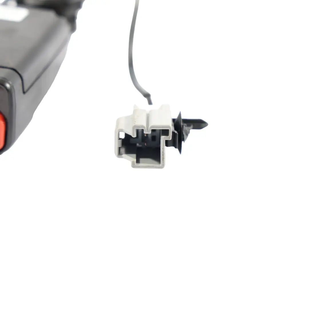 Cintura Di Sicurezza Posteriore Fibbia Destra per Range Rover L405 con numero di parte CPLA-60045-DA Range Rover L405 Cintura Di Sicurezza Posteriore Fibbia Destra - SKU CPLA-60045-DA - Numero di parte CPLA-60045-DA