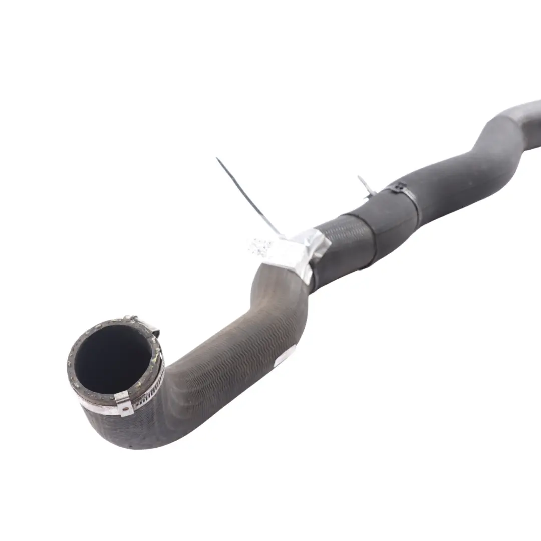 Charge Air Line Hose Pipe to Range Rover L405 Intercooler with Part number CPLA-6K769-CA Range Rover L405 Intercooler Charge Air Line Hose Pipe - SKU CPLA-6K769-CA - Part number CPLA-6K769-CA