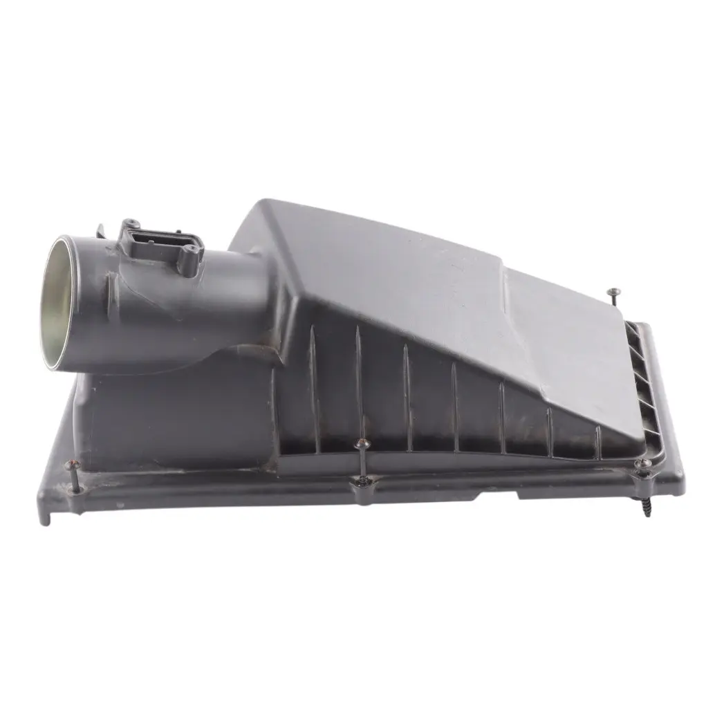 Filter Housing Box Upper Part Air Unit Cover to Range Rover L405 Air with Part number CPLA-9601-CA Range Rover L405 Air Filter Housing Box Upper Part Air Unit Cover - SKU CPLA-9601-CA-1 - Part number CPLA-9601-CA