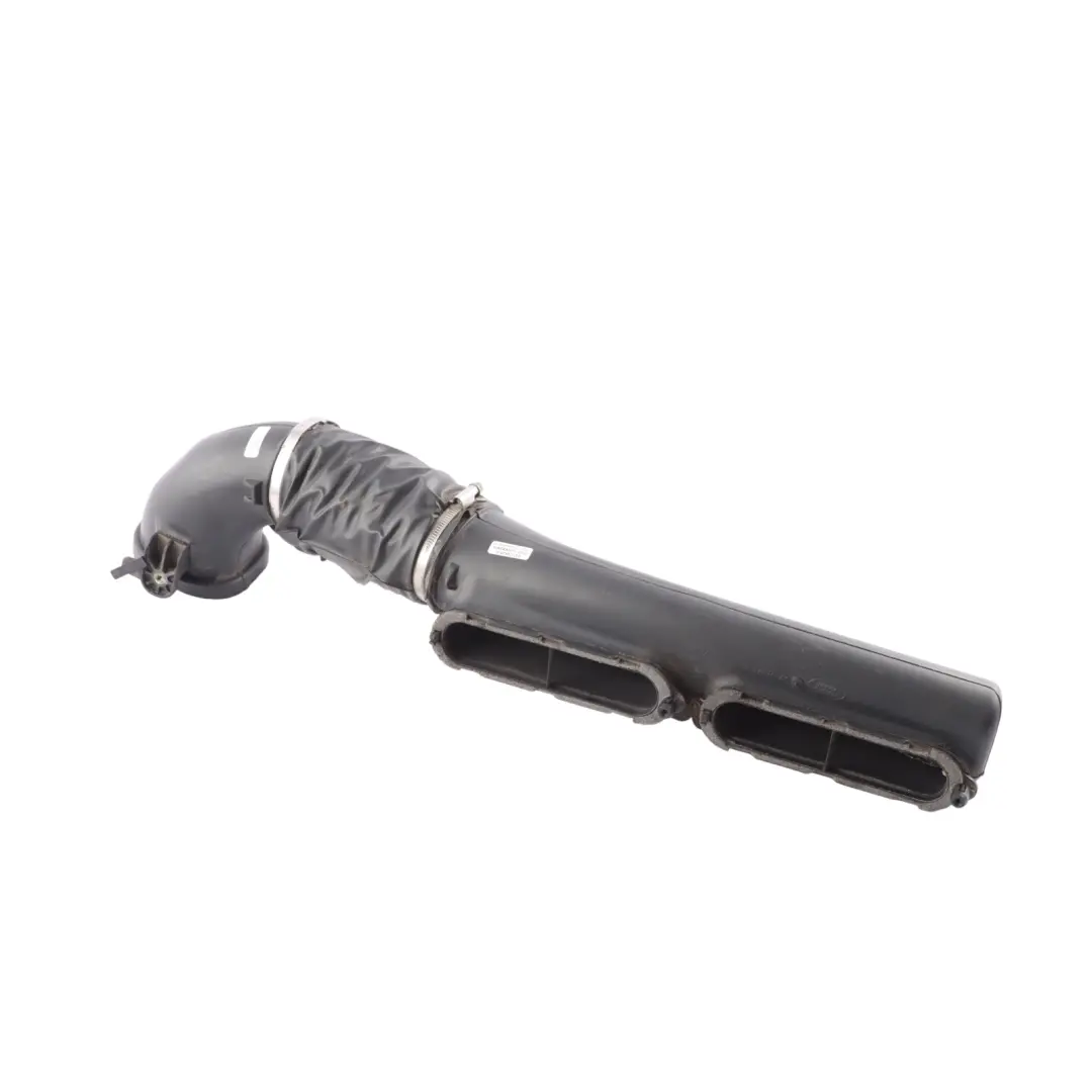 Intake Pipe Hose Duct Right O/S 4.4 SDV8 to Range Rover L405 Air with Part number CPLA-9A676-AC Range Rover L405 Air Intake Pipe Hose Duct Right O/S 4.4 SDV8 - SKU CPLA-9A676-AC - Part number CPLA-9A676-AC