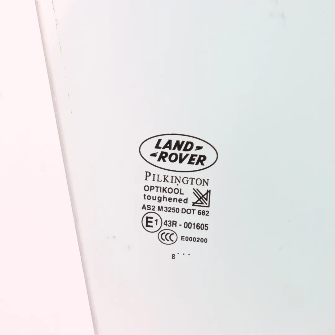 Front Door Window Glass Right O/S AS2 5H2221410AA to Land Rover Discovery 3 L319 with Part number CUB500160 Land Rover Discovery 3 L319 Front Door Window Glass Right O/S AS2 5H2221410AA - SKU CUB500160 - Part number CUB500160