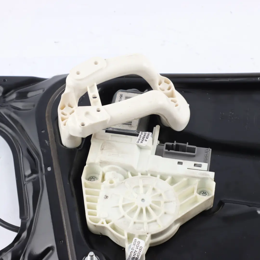 Land Rover Discovery L319 Regulador Motor Ventana Delantera Derecha 7H2223200CC - SKU CUH500240 - Número de pieza CUH500240