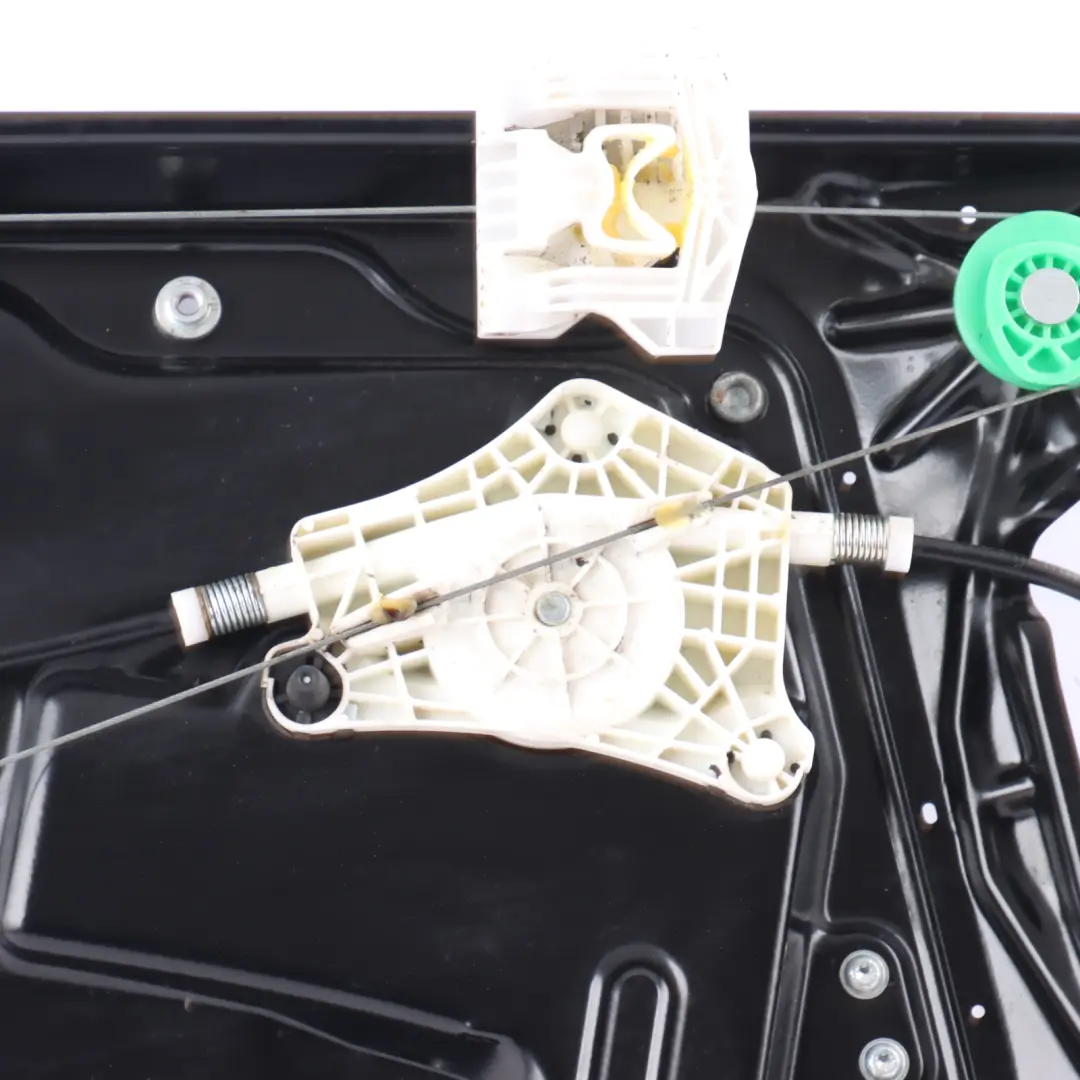 Land Rover Discovery 3 L319 Fenstermotor Regulator Vorne Links 7H2223201CC - SKU CUH500250 - Teilenummer CUH500250