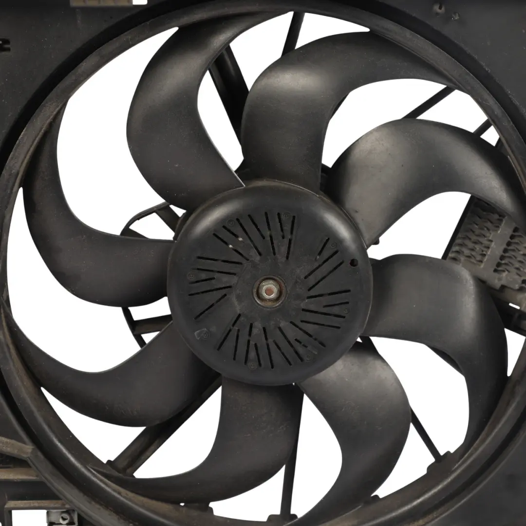 Ford Focus Mk3 Radiator Cooling Fan Motor Shroud Assembly - SKU CV61-8C607-VA - Part number CV61-8C607-VA