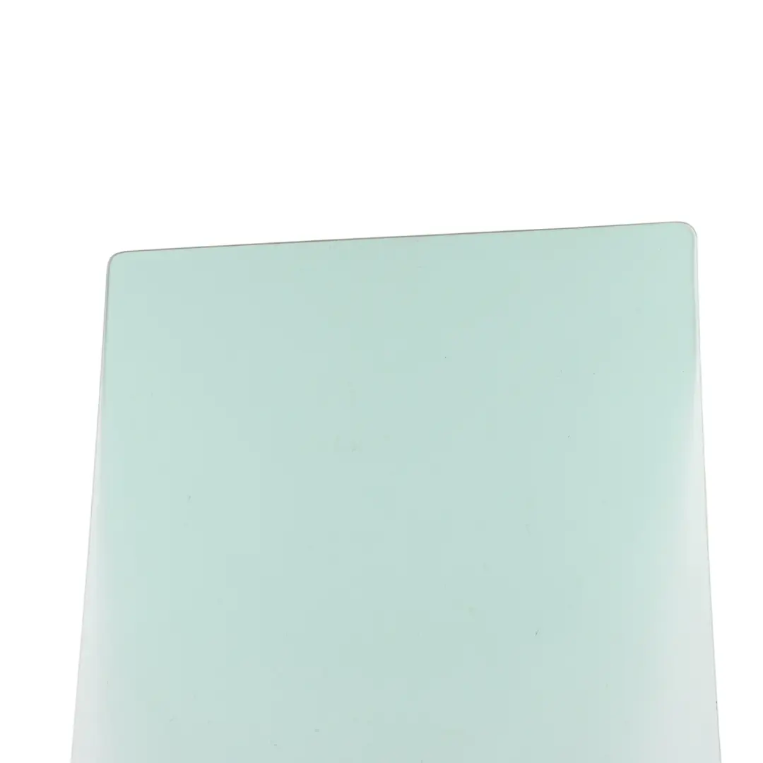 Land Rover Discovery 3 L319 Rear Door Window Glass Right O/S AS2 5H2221422AA - SKU CVB500280 - Part number CVB500280