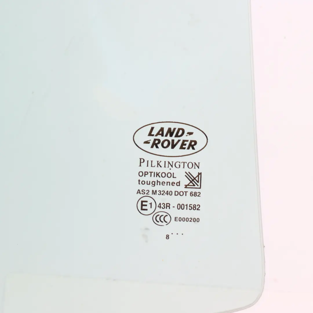 Door Window Glass Right O/S AS2 5H2221422AA to Land Rover Discovery 3 L319 Rear with Part number CVB500280 Land Rover Discovery 3 L319 Rear Door Window Glass Right O/S AS2 5H2221422AA - SKU CVB500280 - Part number CVB500280