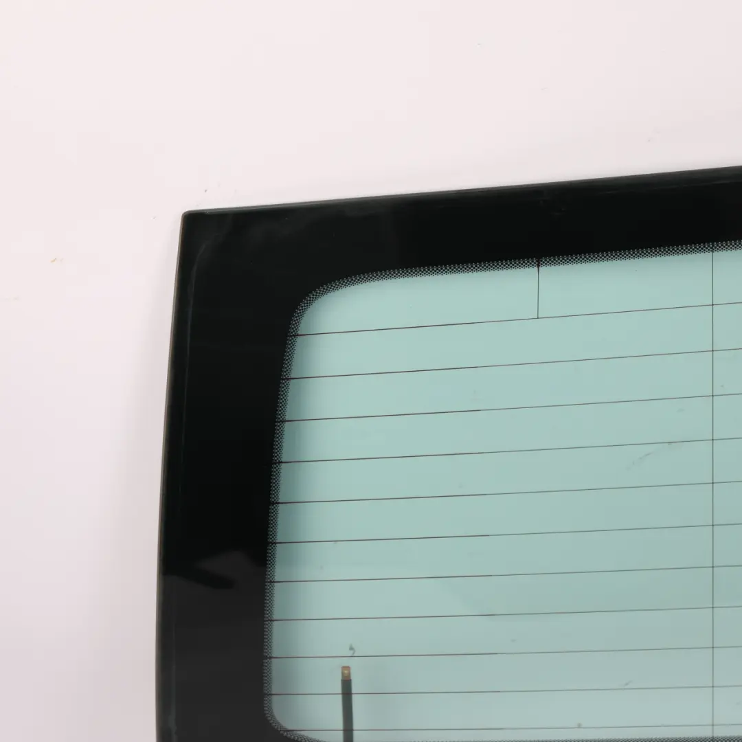 Window Windshield Glass Glazing AS2 to Land Rover Discovery 4 L319 Rear with Part number CVB500660 Land Rover Discovery 4 L319 Rear Window Windshield Glass Glazing AS2 - SKU CVB500660 - Part number CVB500660