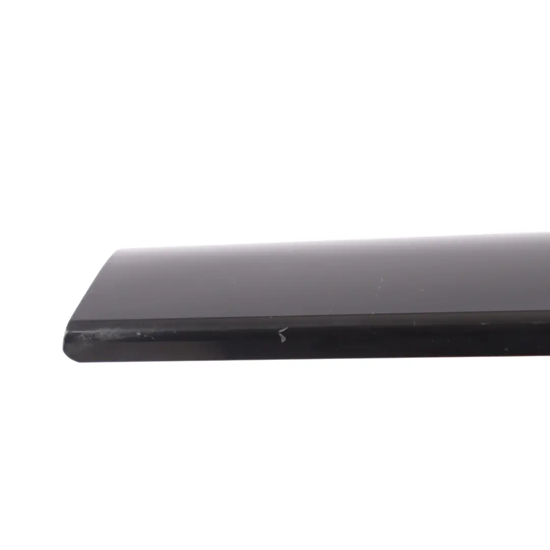 Land Rover Discovery 4 L319 Moulure Vitre Quart Brillant Gauche - SKU DDF500091PVL - Numéro de pièce DDF500091PVL