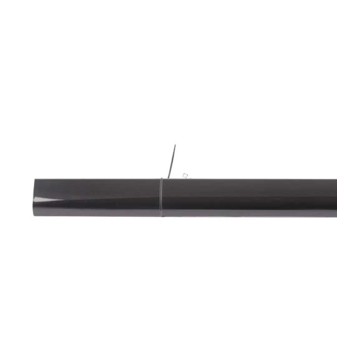 Moldura Ventana Brillante Izquierda para Land Rover Discovery 4 L319 con número de pieza DDF500091PVL Land Rover Discovery 4 L319 Moldura Ventana Brillante Izquierda - SKU DDF500091PVL - Número de pieza DDF500091PVL