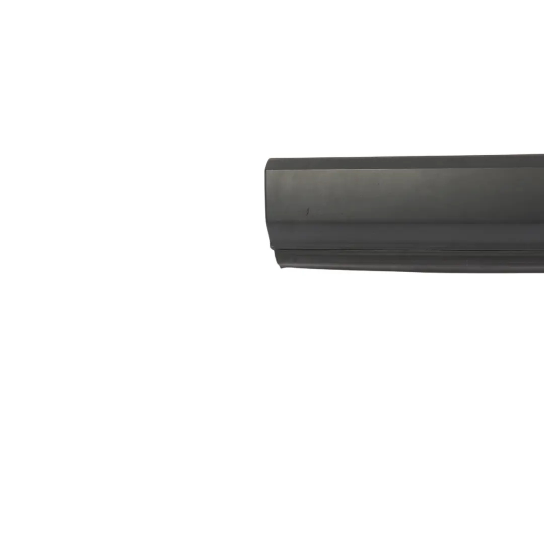 Land Rover Discovery 3 L319 Door Moulding Trim Front Right O/S - SKU DGP000123 - Part number DGP000123