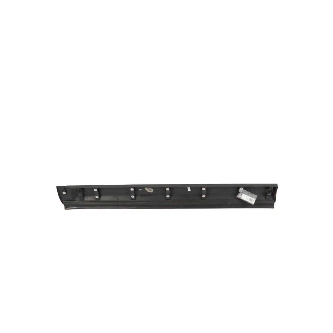 Land Rover Discovery 3 L319 Door Moulding Trim Front Right O/S - SKU DGP000123 - Part number DGP000123