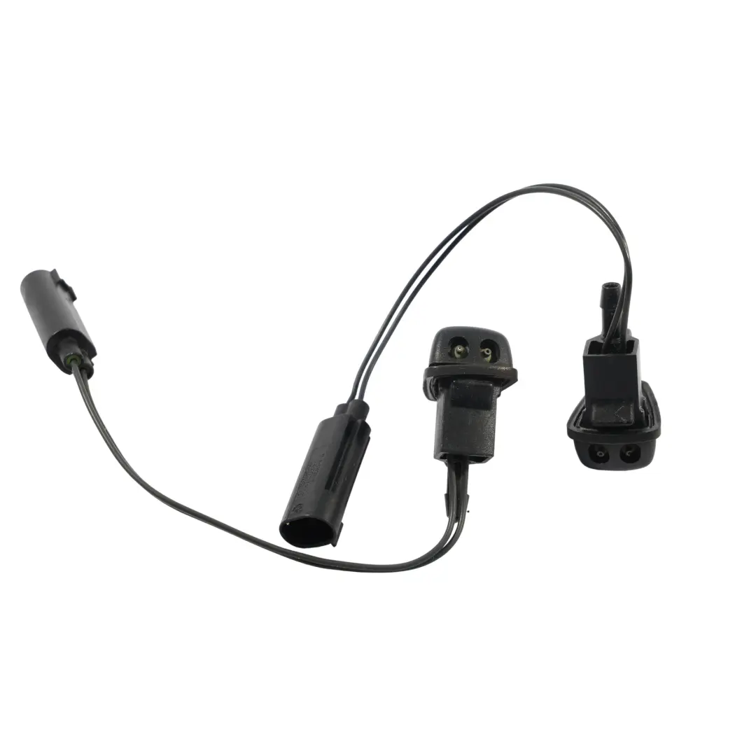 Windscreen Heated Washer Nozzle Jet SET to Land Rover Discovery 3 L319 with Part number DNJ000153 Land Rover Discovery 3 L319 Windscreen Heated Washer Nozzle Jet SET - SKU DNJ000153 - Part number DNJ000153