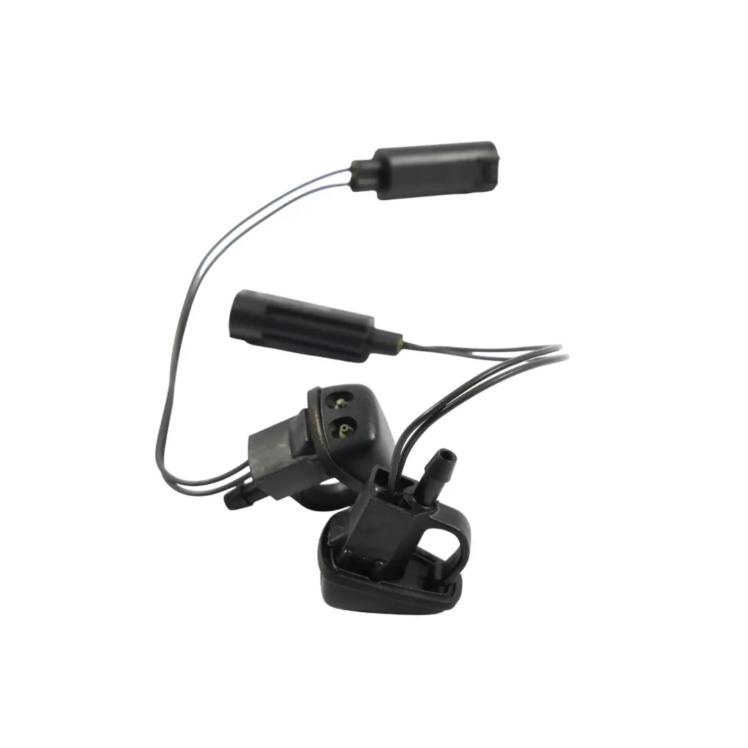 Ensemble Gicleurs De Lave-Glace Chauffants pour Land Rover Discovery 3 L319 à propos du numéro de pièce DNJ000153 Land Rover Discovery 3 L319 Ensemble Gicleurs De Lave-Glace Chauffants - SKU DNJ000153 - Numéro de pièce DNJ000153