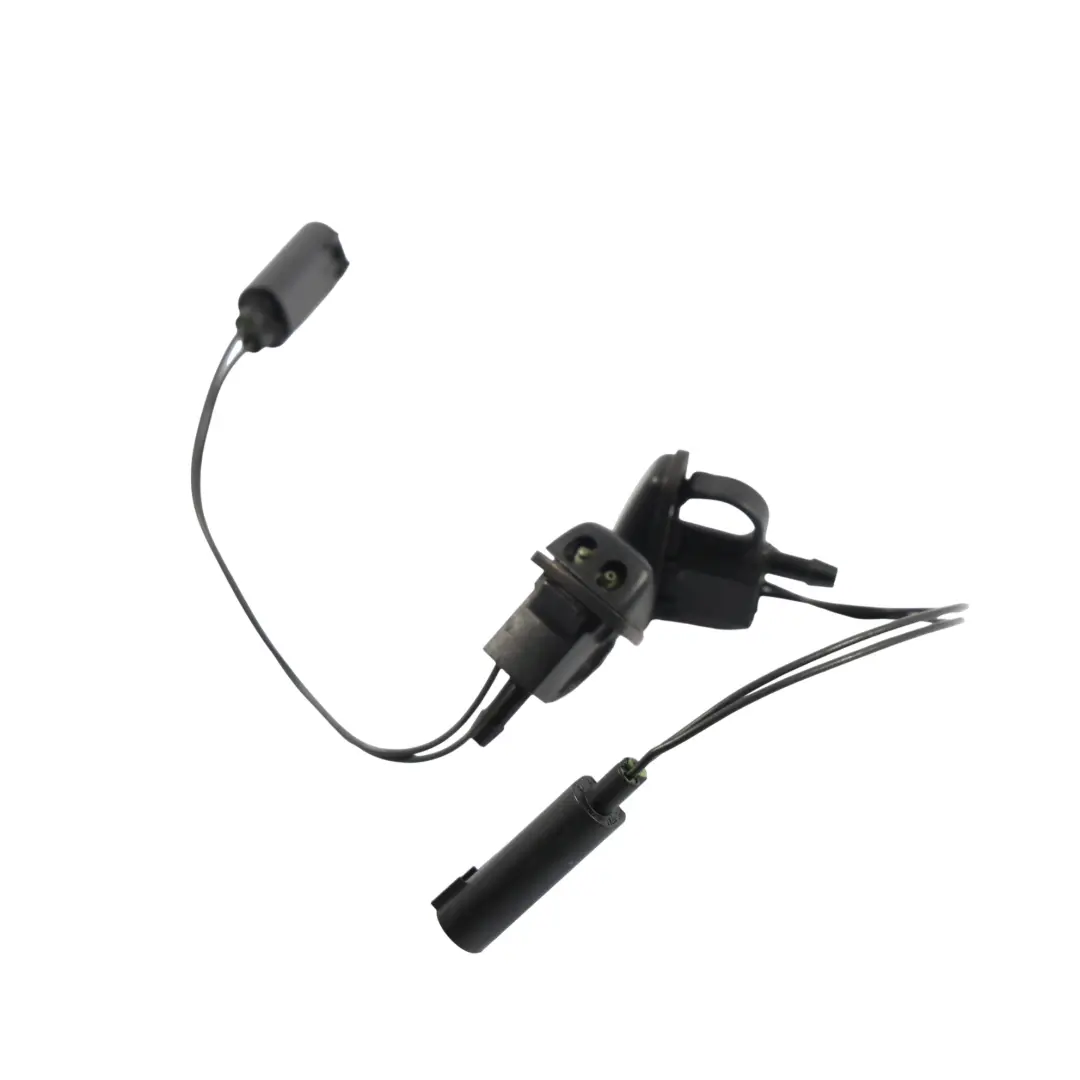 Land Rover Discovery 3 L319 Ensemble Gicleurs De Lave-Glace Chauffants - SKU DNJ000153 - Numéro de pièce DNJ000153