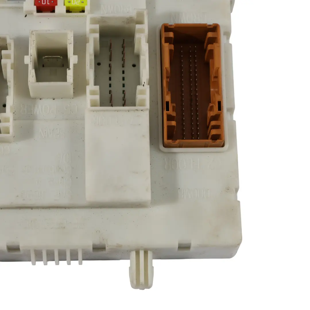 Ford Focus III BCM Sicherungskasten Elektrische Einheit - SKU DV6T-14A073-HJ - Teilenummer DV6T-14A073-HJ