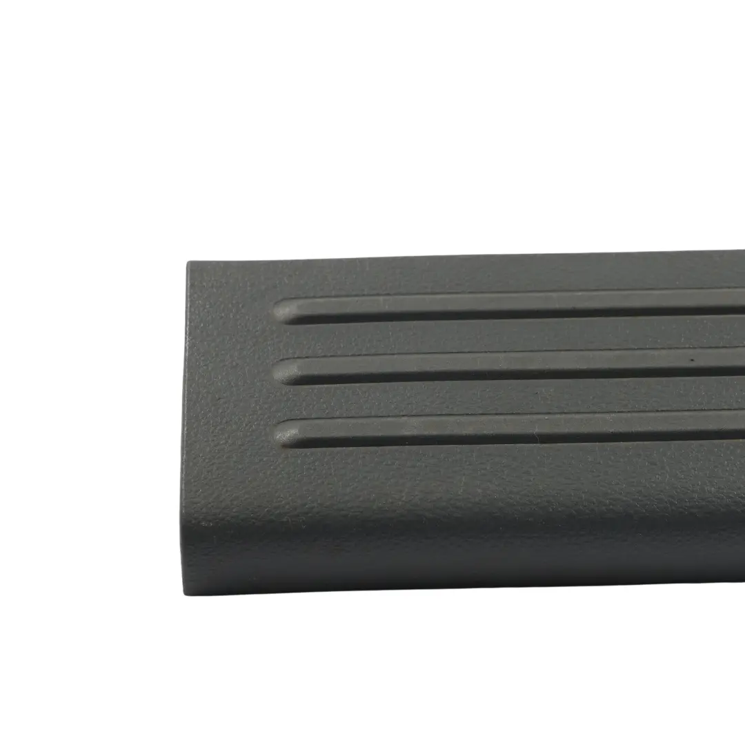 Ford Ranger Mk3 Hintere Tür Eintrag Schwellerverkleidung Rechts - SKU EB3B-2613244-ADW - Teilenummer EB3B-2613244-ADW