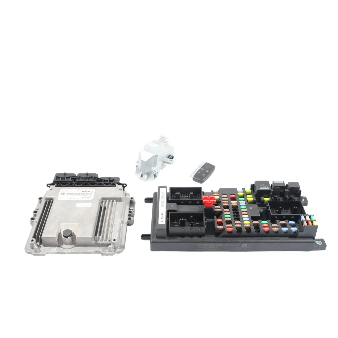 Moduł Sterujący Silnikiem EJ3212C520VC do Range Rover Evoque L538 2.2 TDCI o numerze EJ32-12C520-VC Range Rover Evoque L538 2.2 TDCI Moduł Sterujący Silnikiem EJ3212C520VC - SKU EJ32-12C520-VC-1 - Numer Części EJ32-12C520-VC