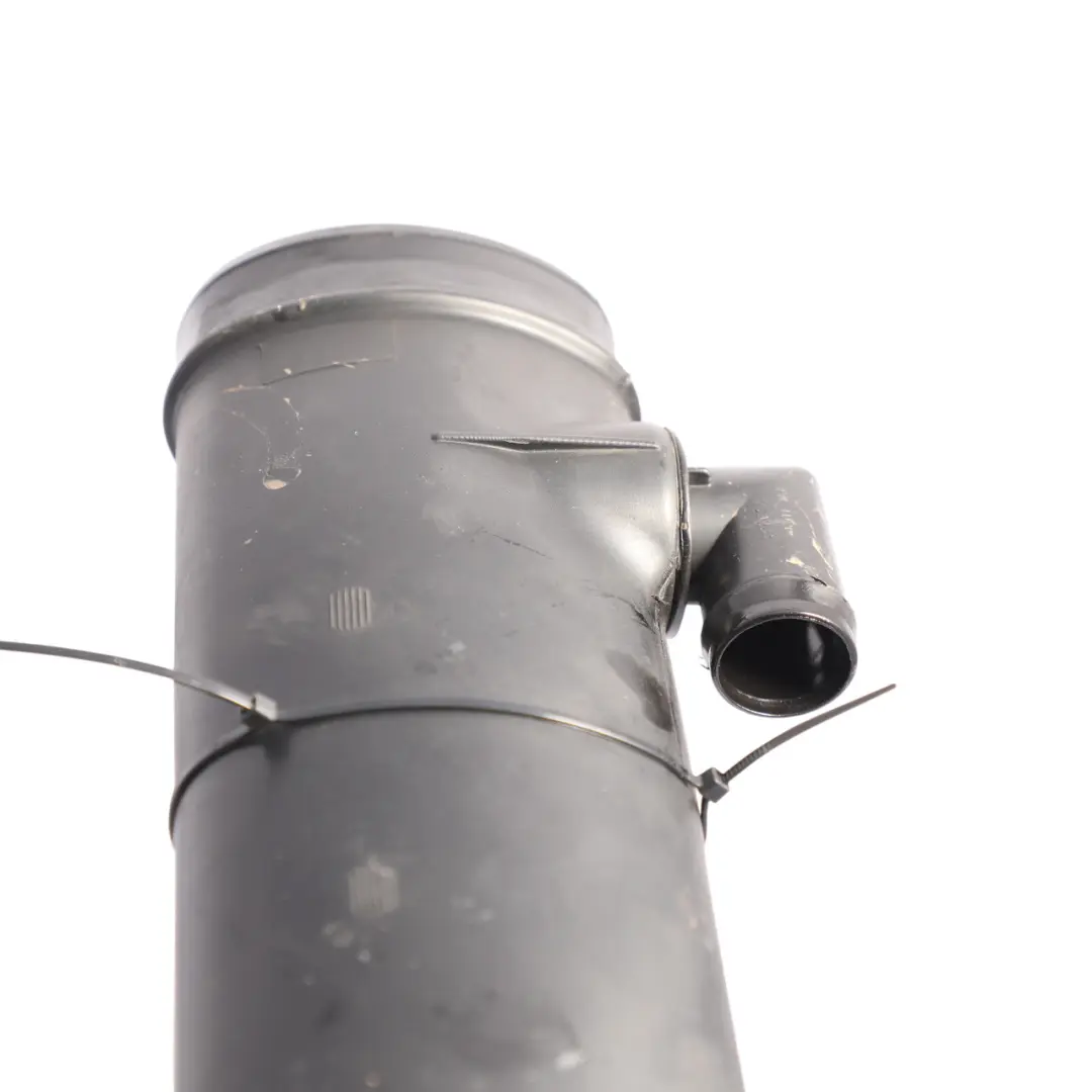 Tubo Aspirazione Turbo EJ329C620CA per Land Rover Range Rover Evoque L538 con numero di parte EJ32-9C620-CA Land Rover Range Rover Evoque L538 Tubo Aspirazione Turbo EJ329C620CA - SKU EJ32-9C620-CA - Numero di parte EJ32-9C620-CA