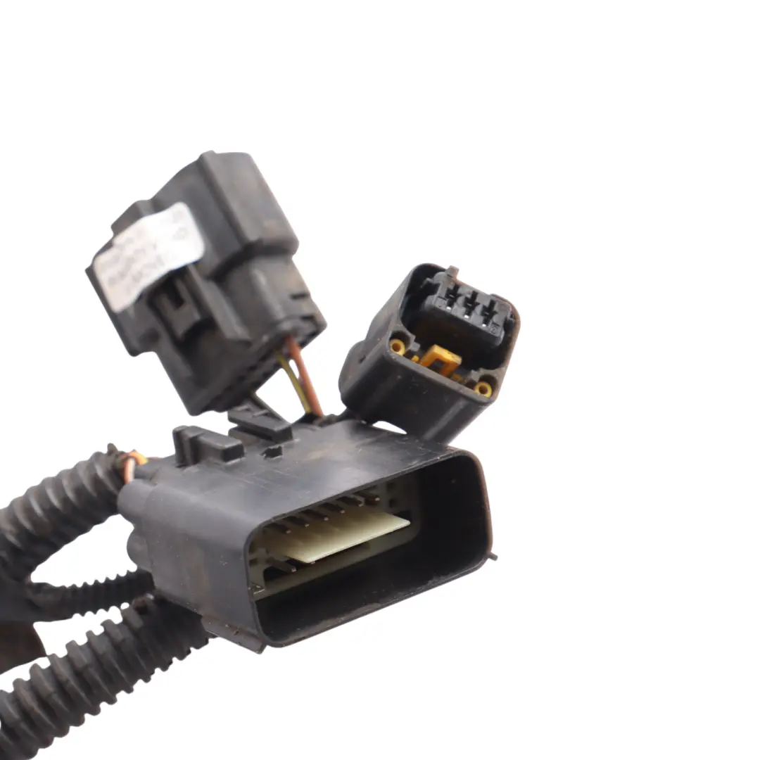 Ford Focus Mk3 Fuse Relay Box Control Unit Module - SKU RHD-1850829 - Part number EM5T-14K733-CAB