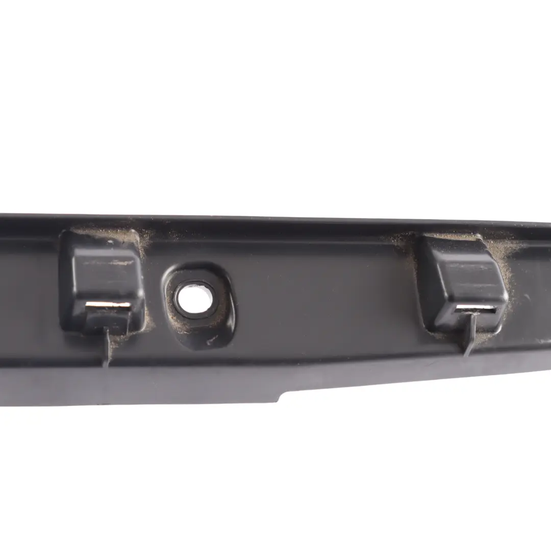 Trim Trunk Boot Cover Panel to Land Rover Discovery L319 Tailgate with Part number EPE500460 Land Rover Discovery L319 Tailgate Trim Trunk Boot Cover Panel - SKU EPE500460 - Part number EPE500460