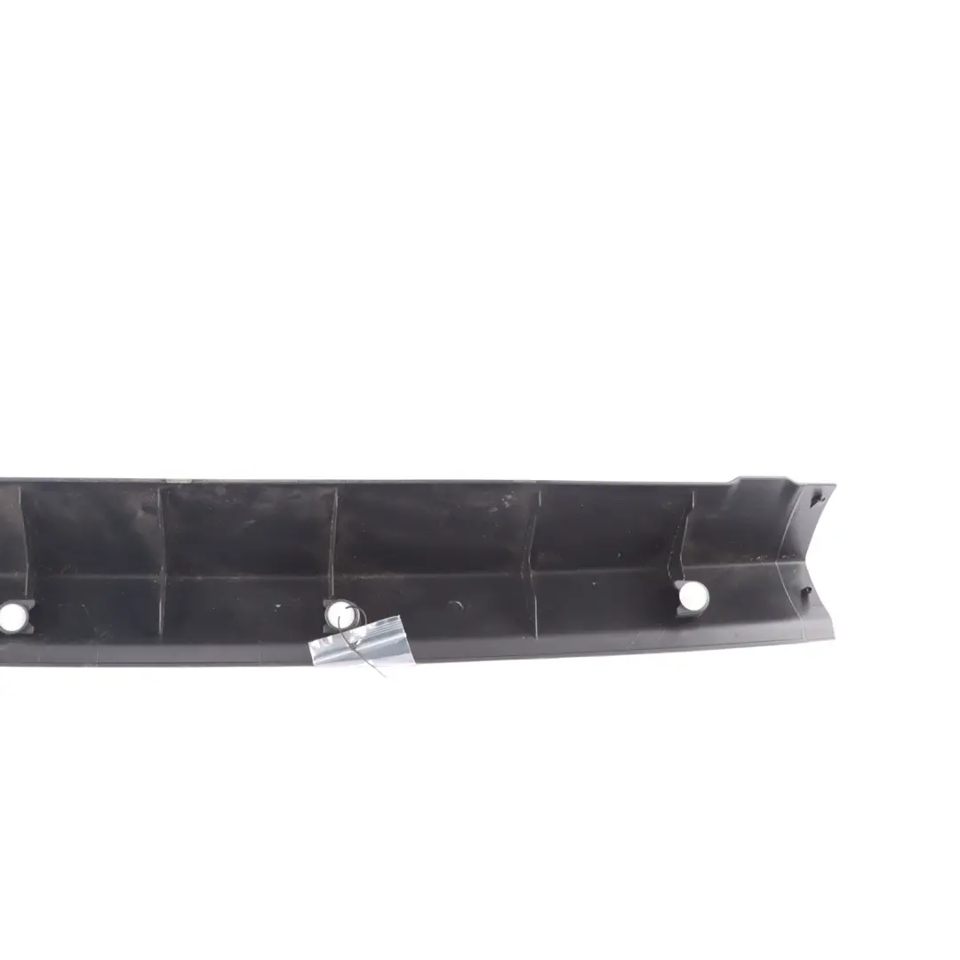 Trim Strip Cover to Land Rover Discovery 4 L319 Rear Tailgate with Part number ERQ000091 Land Rover Discovery 4 L319 Rear Tailgate Trim Strip Cover - SKU ERQ000091 - Part number ERQ000091