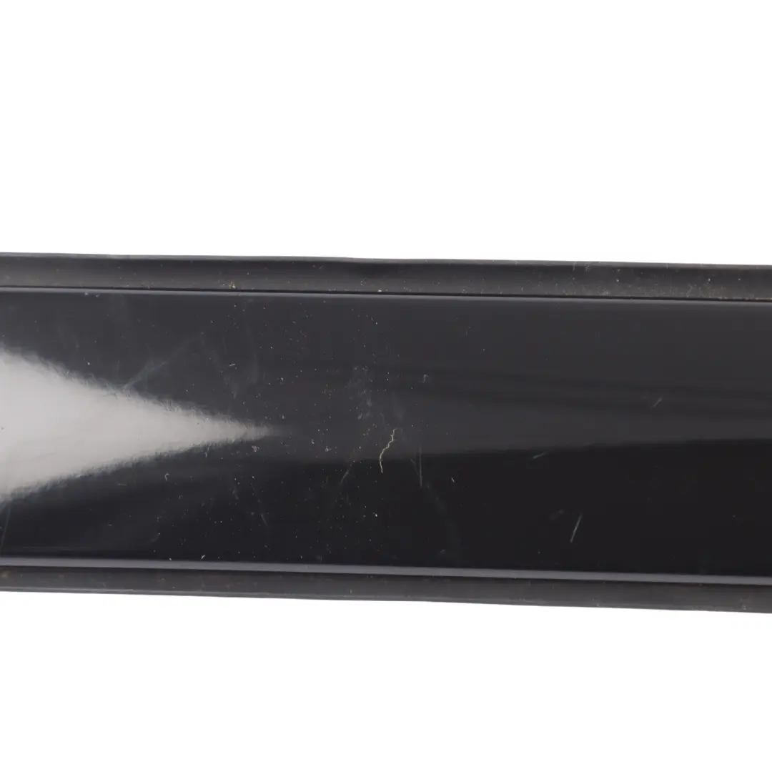 Land Rover Discovery L550 Roof Moulding Strip Rear Left N/S Santorini Black 820 - SKU LR073116-SAB - Part number FK52-50463-A