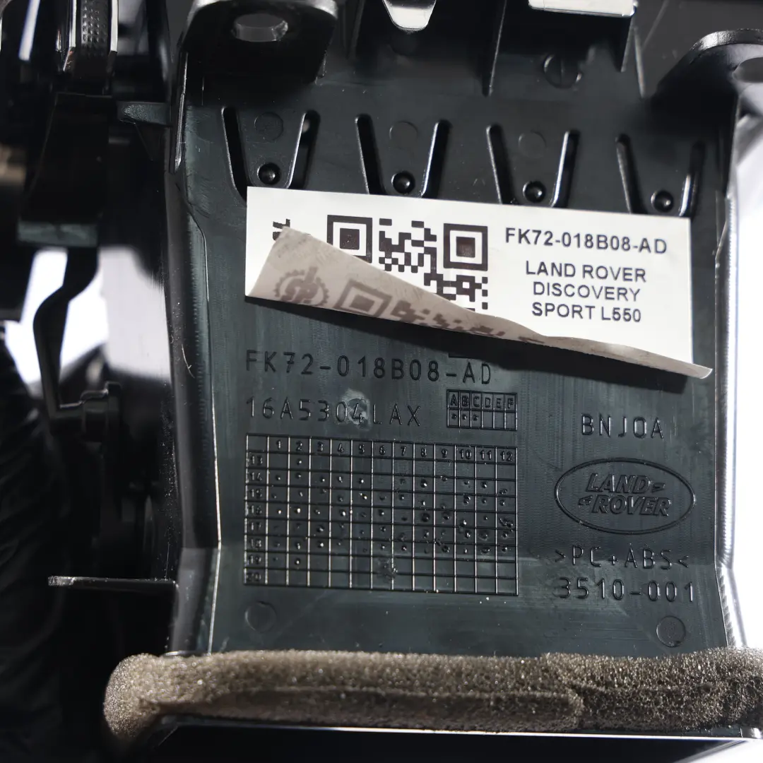 Land Rover Discovery Sport L550 Kratka Nawiewu Deski Lewa - SKU FK72-018B08-AD - Numer Części FK72-018B08-AD