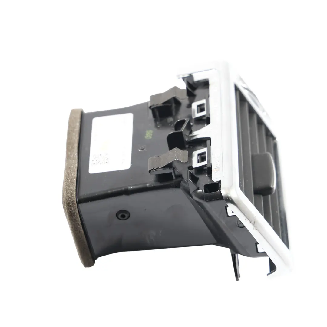 Dashboard Air Vent Right O/S to Land Rover Discovery Sport L550 with Part number FK72-018B09-AD Land Rover Discovery Sport L550 Dashboard Air Vent Right O/S - SKU FK72-018B09-AD - Part number FK72-018B09-AD