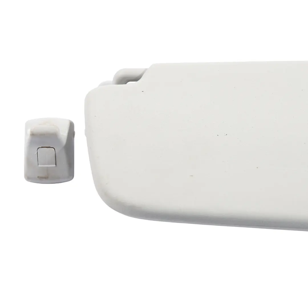 Osłona Przeciwsłoneczna Prawa do Land Rover Discovery L550 o numerze FK72-04100-XXW Land Rover Discovery L550 Osłona Przeciwsłoneczna Prawa - SKU FK72-04100-XXW - Numer Części FK72-04100-XXW