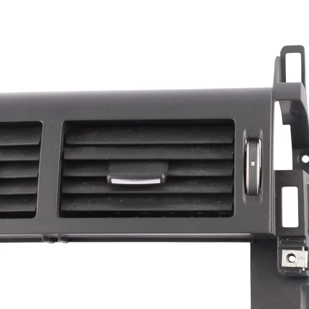 Land Rover L550 Osłona Kratka Powietrza Deski Rozdzielczej - SKU FK72-04634-AG - Numer Części FK72-04634-AG