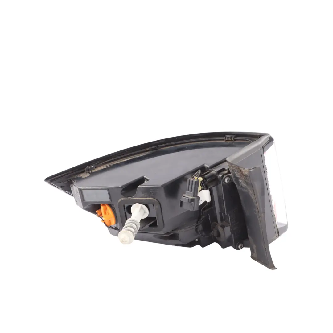 Tail Light Outer Right O/S to Land Rover Discovery L550 Rear with Part number FK72-13404-AF Land Rover Discovery L550 Rear Tail Light Outer Right O/S - SKU FK72-13404-AF - Part number FK72-13404-AF