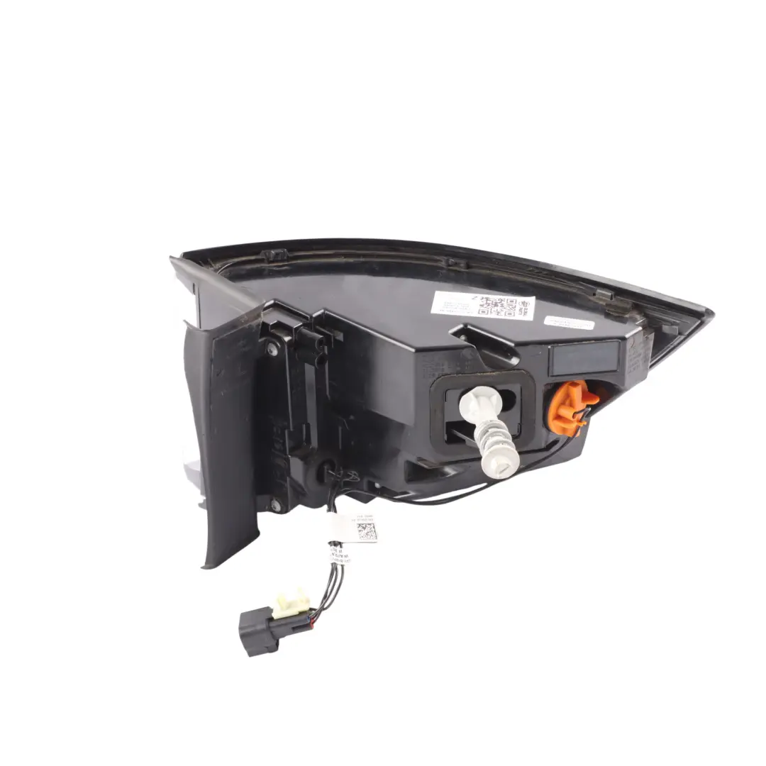 Land Rover Discoery L550 Fanale Posteriore Fanale Esterno Sinistro - SKU FK72-13405-AG - Numero di parte FK72-13405-AG