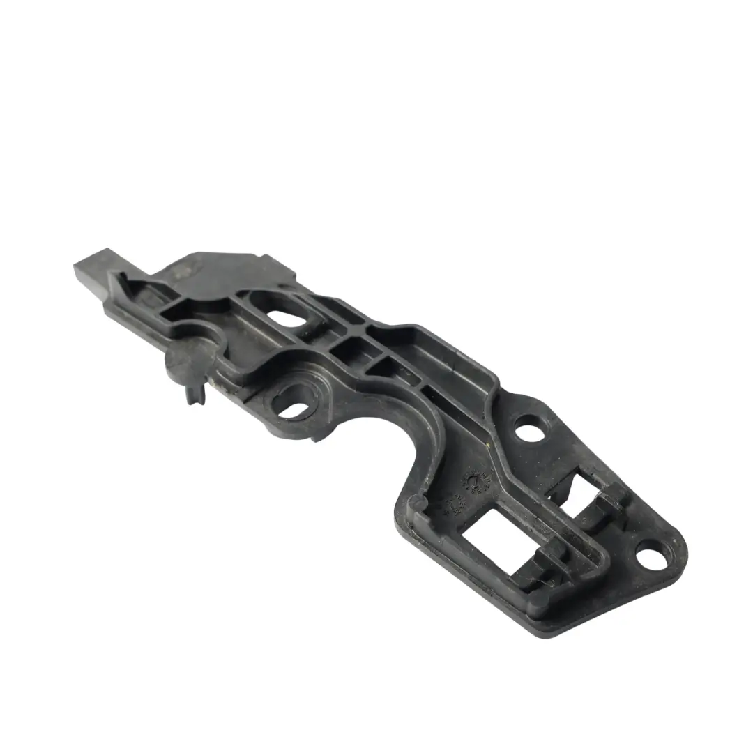 Wing Fender Bracket Mount Left N/S to Land Rover Discovery L550 with Part number FK72-16A129-AG Land Rover Discovery L550 Wing Fender Bracket Mount Left N/S - SKU FK72-16A129-AG - Part number FK72-16A129-AG