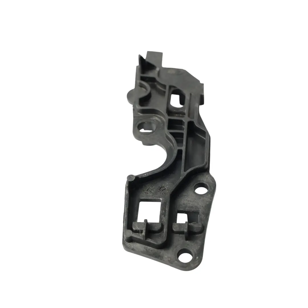 Land Rover Discovery L550 Wing Fender Bracket Mount Left N/S - SKU FK72-16A129-AG - Part number FK72-16A129-AG