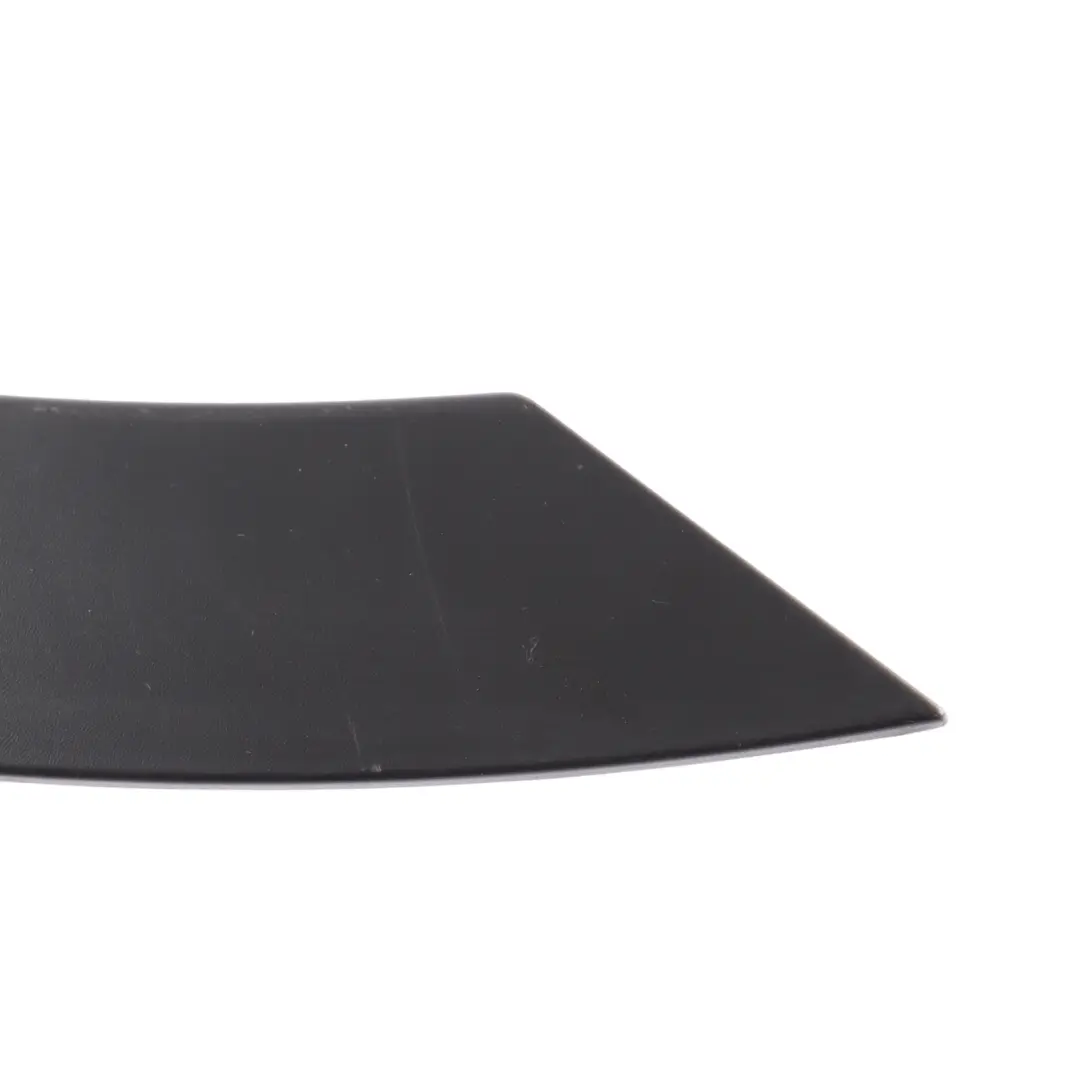 Listwa Nadkola Drzwi Prawy Tył do Land Rover Discovery L550 o numerze FK72-16A332-AC Land Rover Discovery L550 Listwa Nadkola Drzwi Prawy Tył - SKU FK72-16A332-AC - Numer Części FK72-16A332-AC