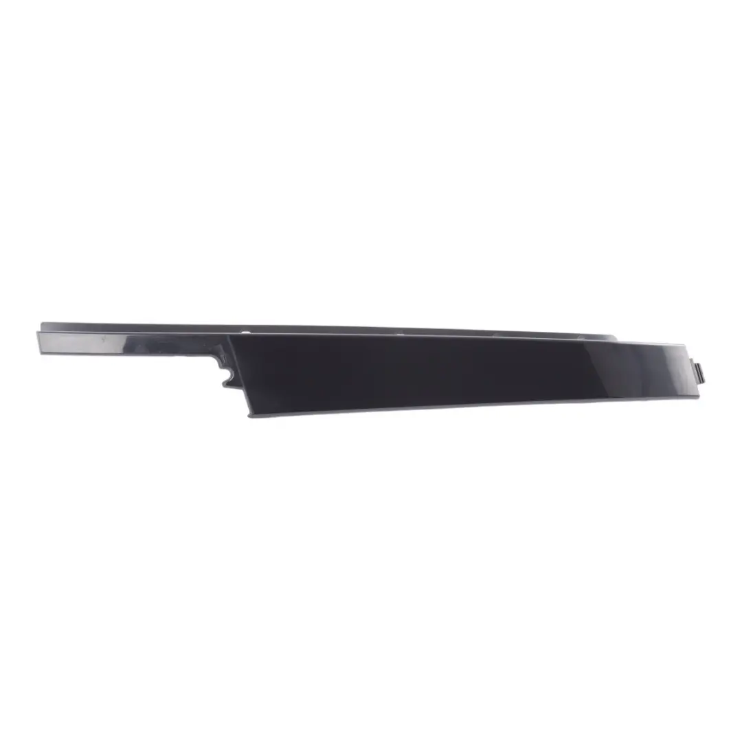 Land Rover Discovery L550 Embellecedor Puerta Delantera Derecha - SKU FK72-20555-AB - Número de pieza FK72-20555-AB