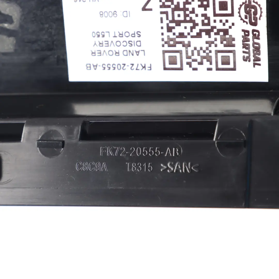 Listwa Drzwi Prawy Przód do Land Rover Discovery Sport L550 o numerze FK72-20555-AB Land Rover Discovery Sport L550 Listwa Drzwi Prawy Przód - SKU FK72-20555-AB - Numer Części FK72-20555-AB