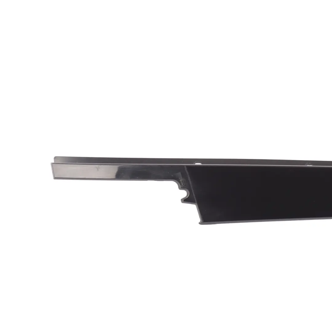 Embellecedor Puerta Delantera Derecha para Land Rover Discovery L550 con número de pieza FK72-20555-AB Land Rover Discovery L550 Embellecedor Puerta Delantera Derecha - SKU FK72-20555-AB - Número de pieza FK72-20555-AB