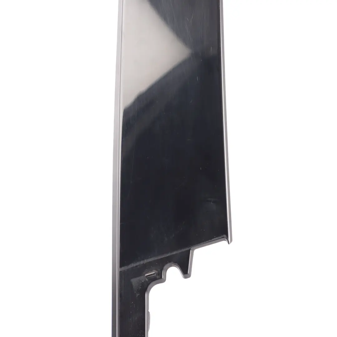 Embellecedor Puerta Delantera Derecha para Land Rover Discovery L550 con número de pieza FK72-20555-AB Land Rover Discovery L550 Embellecedor Puerta Delantera Derecha - SKU FK72-20555-AB - Número de pieza FK72-20555-AB