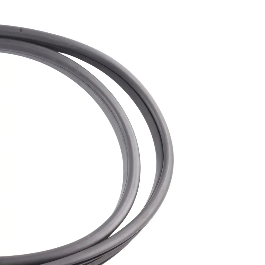 Door Seal Rubber Front Left Right N/O/S to Land Rover Discovery L550 with Part number FK72-20708-A Land Rover Discovery L550 Door Seal Rubber Front Left Right N/O/S - SKU FK72-20708-A - Part number FK72-20708-A