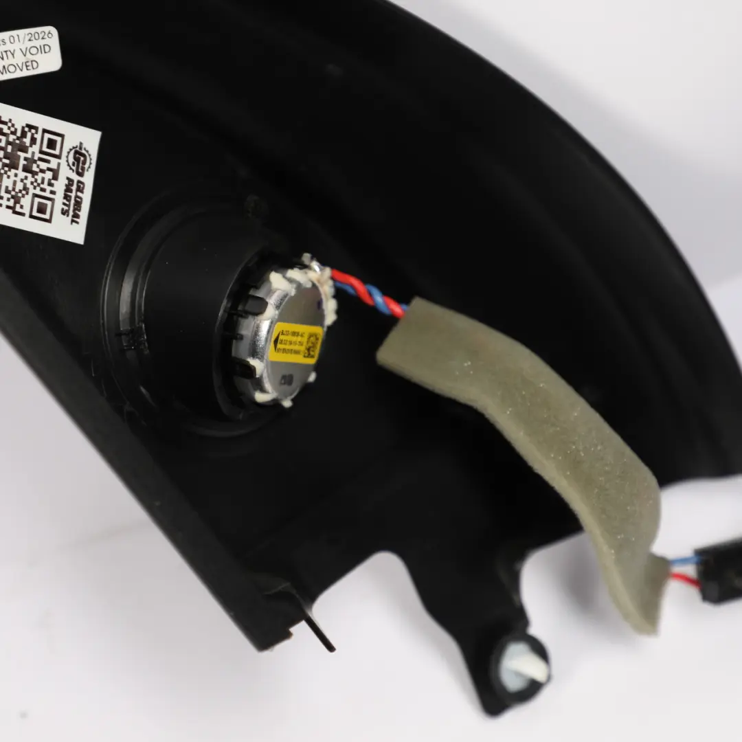 Listwa Okienna Wewnętrzna Drzwi Prawy Przód do Land Rover L550 o numerze FK72-20904-A Land Rover L550 Listwa Okienna Wewnętrzna Drzwi Prawy Przód - SKU FK72-20904-A - Numer Części FK72-20904-A