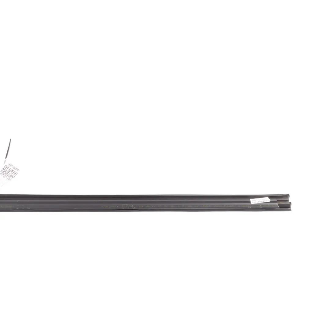 Land Rover Discovery L550 Guarnizione Vetro Porta Ant. Sx - SKU FK72-21435-A - Numero di parte FK72-21435-A