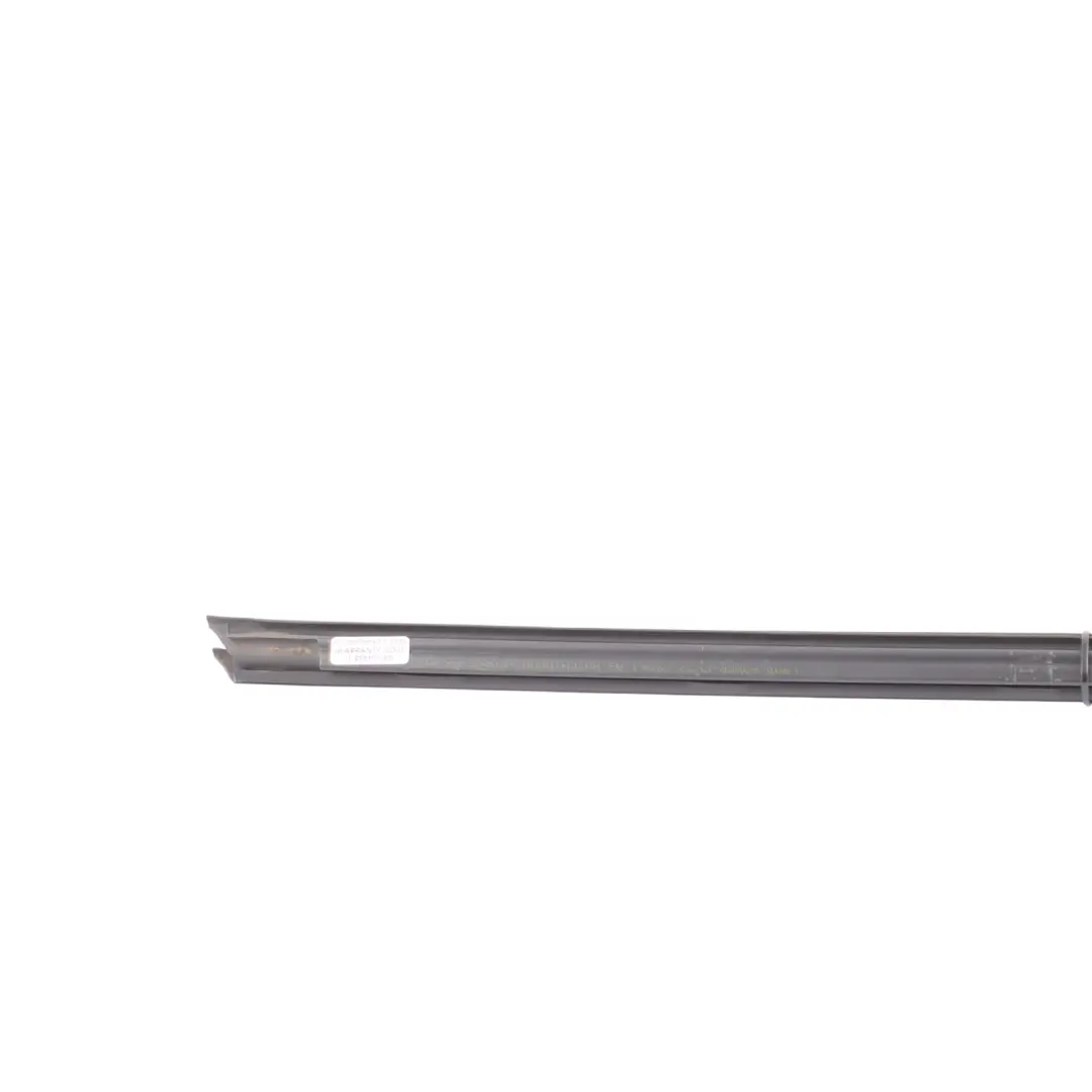Uszczelka Szyby Tylna Lewa FK72-25860-A do Land Rover Discovery L550 o numerze FK72-25861-A Land Rover Discovery L550 Uszczelka Szyby Tylna Lewa FK72-25860-A - SKU FK72-25861-A - Numer Części FK72-25861-A