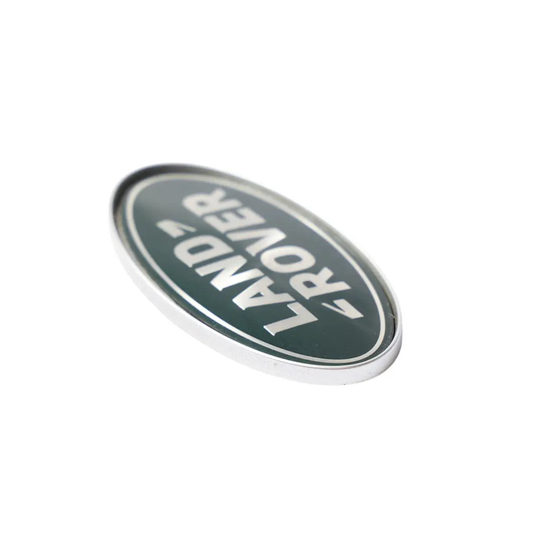 C-Pillar Logo Badge Sinistra Destra per Land Rover Discovery L550 con numero di parte FK72-404D52-B Land Rover Discovery L550 C-Pillar Logo Badge Sinistra Destra - SKU FK72-404D52-B - Numero di parte FK72-404D52-B