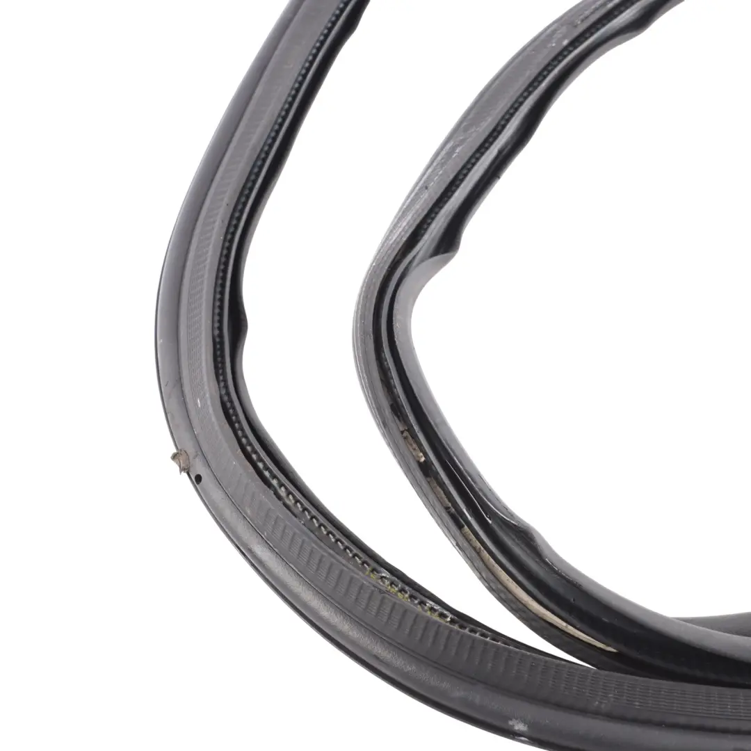 Land Rover Discovery L550 Kofferraum Deckel Heck Klappen Dichtung - SKU FK72-41608-A - Teilenummer FK72-41608-A