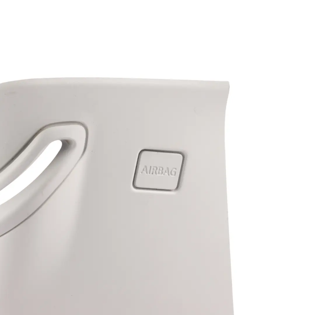 Garniture Montant D Arrière Gauche pour Land Rover Discovery Sport L550 à propos du numéro de pièce FK72-51749-BW Land Rover Discovery Sport L550 Garniture Montant D Arrière Gauche - SKU FK72-51749-BW - Numéro de pièce FK72-51749-BW