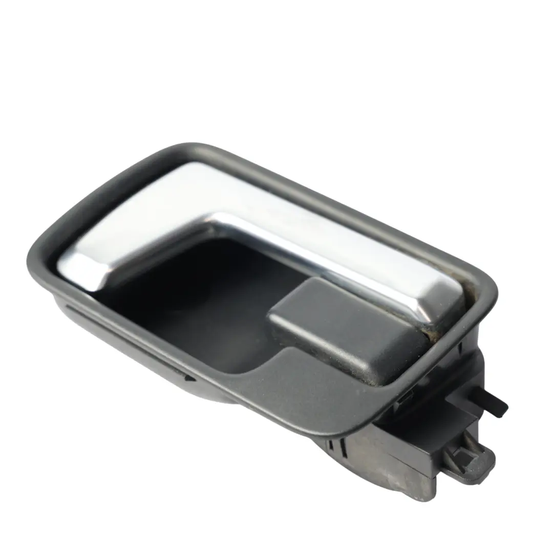 Interior Door Handle Front Left N/S FVC500136 to Land Rover Discovery 3 L319 with Part number FVC-500 Land Rover Discovery 3 L319 Interior Door Handle Front Left N/S FVC500136 - SKU FVC-500-136 - Part number FVC-500
