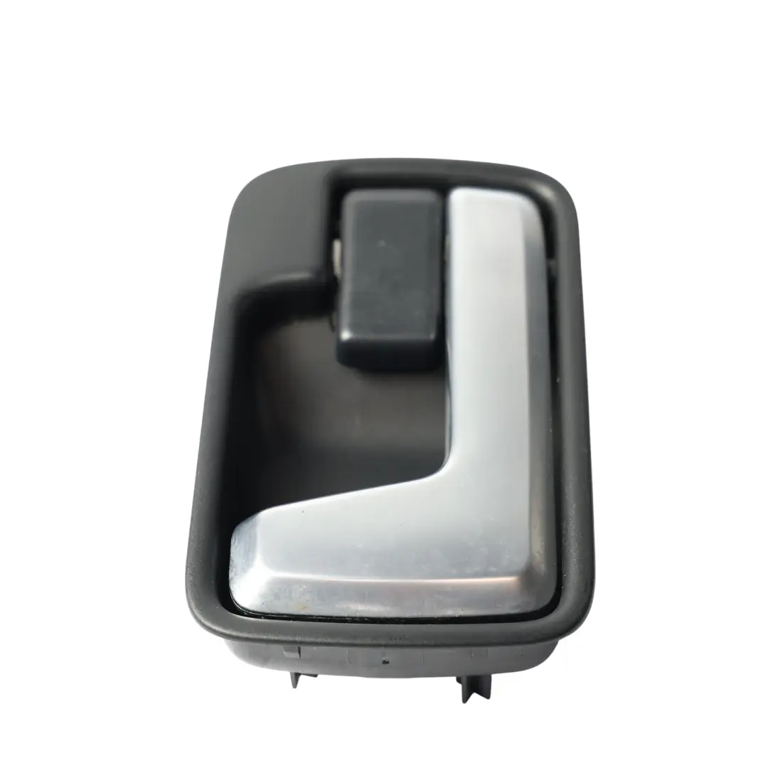 Interior Door Handle Front Right O/S to Land Rover Discovery 3 L319 with Part number FVC500146 Land Rover Discovery 3 L319 Interior Door Handle Front Right O/S - SKU FVC500146 - Part number FVC500146
