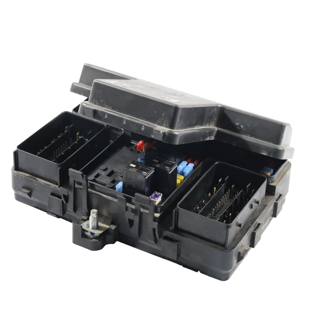 Mk3 Fuse Box Relay Panel 2.2 TDCI 4x4 to Ford Ranger with Part number GB3T-14D068-KC Ford Ranger Mk3 Fuse Box Relay Panel 2.2 TDCI 4x4 - SKU GB3T-14D068-KC - Part number GB3T-14D068-KC