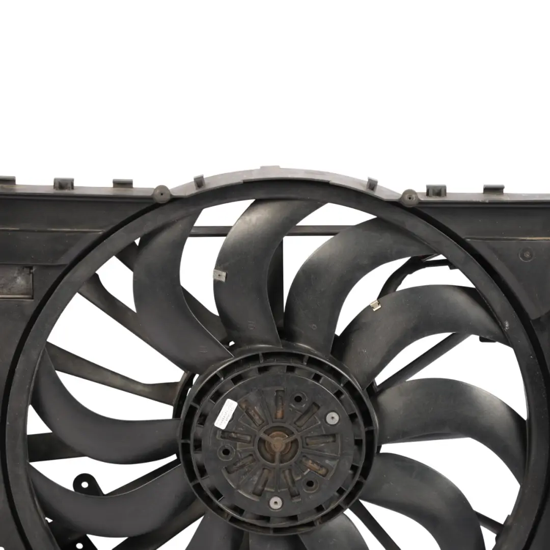 Cooling Radiator Fan to Land Rover Discovery Sport L550 Engine with Part number GJ32-8C607-BB Land Rover Discovery Sport L550 Engine Cooling Radiator Fan - SKU GJ32-8C607-BB - Part number GJ32-8C607-BB